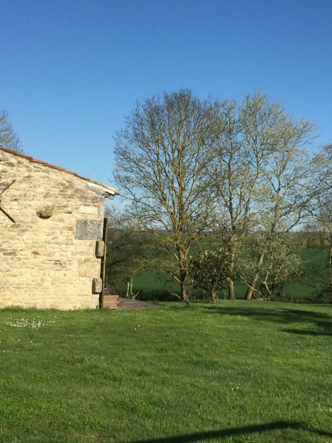 Gite Des Chouettes Muron Exterior foto